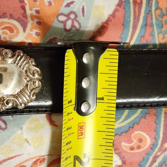Vintage FOSSIL Genuine Leather Ornate Concho Belt | Size Medium | Black - Picture 14 of 16